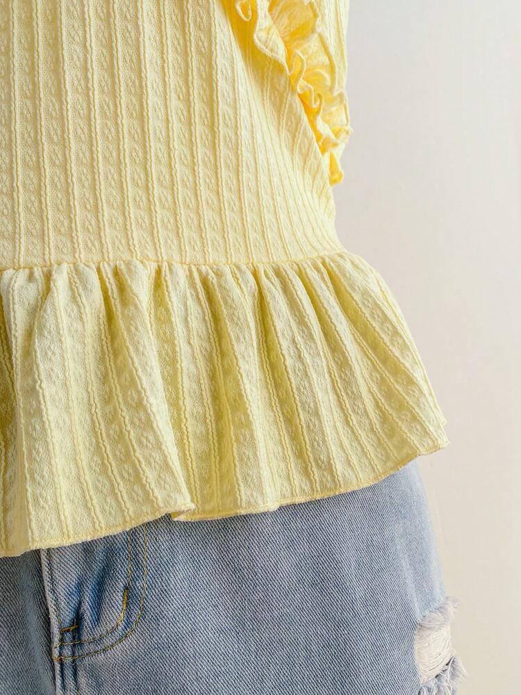 Plus Size Yellow Halter Tie-Up A-Line Top for Women – Spring Casual, Beach, Countryside, Romantic & Tea Time Outfits
